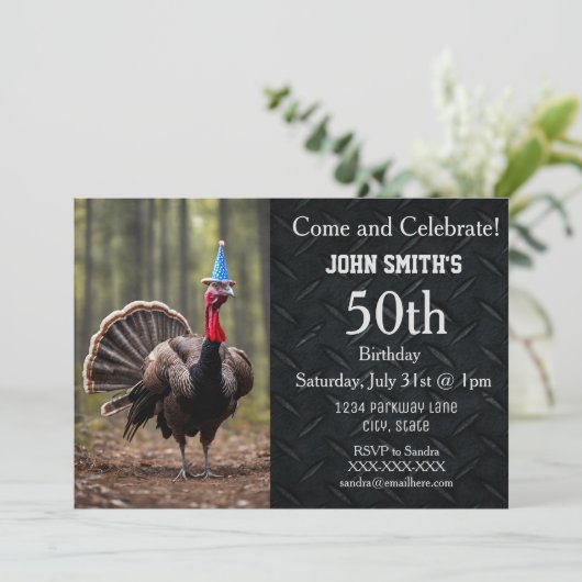 Funny Wild Turkey Jagd Männer Camouflage Geburtsta Einladung (Stehend Vorderseite)