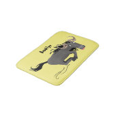 Funny wildebeam läuft Cartoon Illustration Badematte (Schrägansicht)