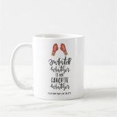 Funny Winter Feiertag Zitat Sweater Weather Kaffeetasse (Links)