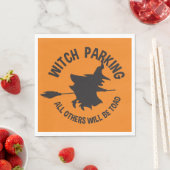 Funny Witch Parking Orange Halloween-Party Serviette (Beispiel)