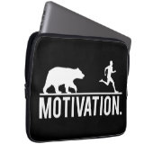 Funny Workout Motivation - Bear Chasing Jogger Laptopschutzhülle (Vorne Rechts)