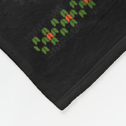 Funny Xmas Black Cat Pushing Christmas Tree Over C Fleecedecke (Ecke)