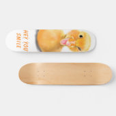Funny Yellow Duck Playful Wink Happy Lächeln Carto Skateboard (Horizontal)