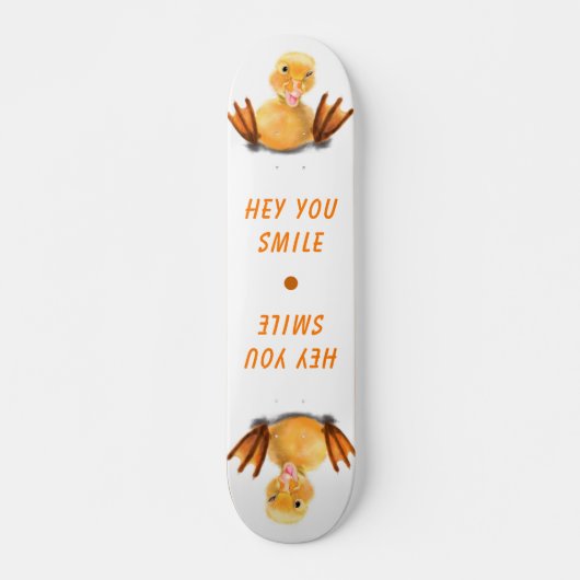 Funny Yellow Duck Playful Wink - Hey Lächeln Skateboard (Vorne)
