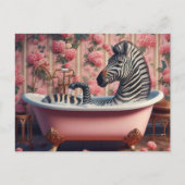 Funny Zebra in einer Badewanne Rosa Blumenbad Postkarte (Vorderseite)