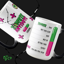 Funny Zombie Antidote Loading.. Zombie für den Men Verwandlungstasse