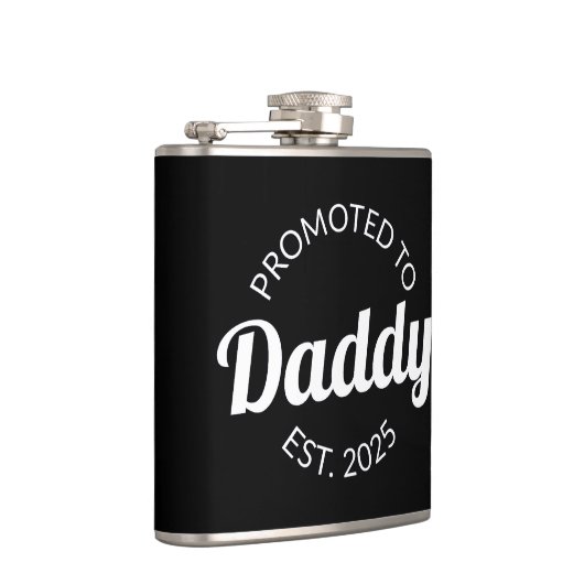 Für Daddy Est befördert. 2025 Flachmann (Rechts)