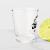 Für Daddy Est befördert. 2026 Schnapsglas (Links)