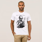 Für den Power verkabelt: Elektrofahrzeuge T-Shirt (Vorne ganz)