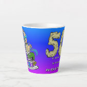 Für ihr 50-jähriges Jubiläum Blue Lila Latte Tasse (Vorderseite)