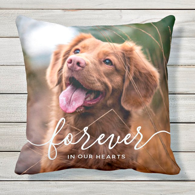 Für immer in unserem Hearts Pet Hund Memorial Kissen (Von Creator hochgeladen)