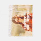 Für immer in unserem Hearts Simple Custom Foto Mem Fleecedecke (Vorderseite)