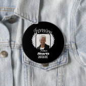 Für immer in unserem Herzen, Gedenkstätte für den Button (Beispiel)