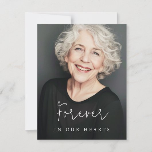 Für immer in unseren Herzen lässiges Skript Beerdi Dankeskarte (Vorderseite)