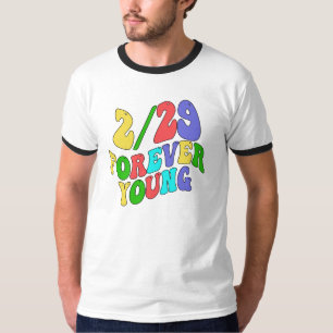 FÜR JEDEN JUNGEN SCHALTTAGSGEBURTSTAG BOHO T-Shirt