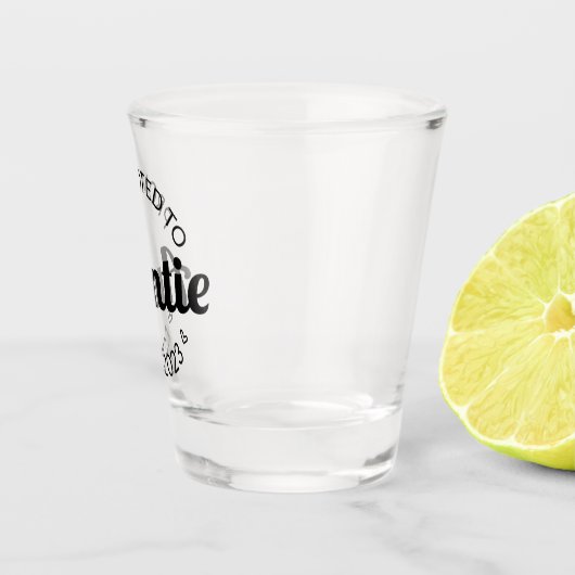 Für Tanten nach Osten. 2023 I Schnapsglas (Rechts)