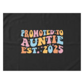 Für Tanten nach Osten befördert. 2025 III Tischdecke (Vorderseite (Horizontal))