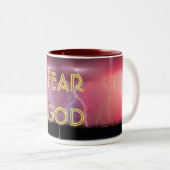 FURCHT-GOTT ZWEIFARBIGE TASSE (VorderseiteRechts)