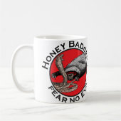 Furcht vor bösen Badass Honey Badger Red Animal Ar Kaffeetasse (Links)