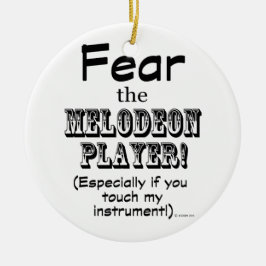 Furcht vor dem Melodeon-Spieler Keramik Ornament