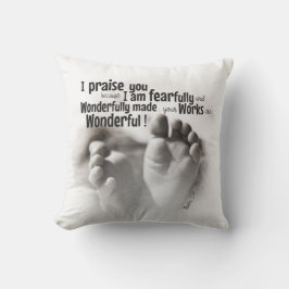 Furchtbar und wunderbar gemacht kissen