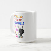 Furchtlos stark und unaufhaltsam ist sie kaffeetasse (Vorderseite Links)