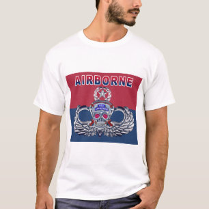 Furchtloser 82. Im Flugzeug Geschäftsbereich T-Shirt