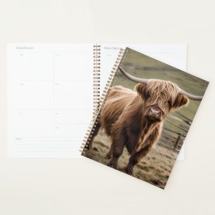 **"Furry Majestät: The Wooly Brown Highland Cow"** Planer