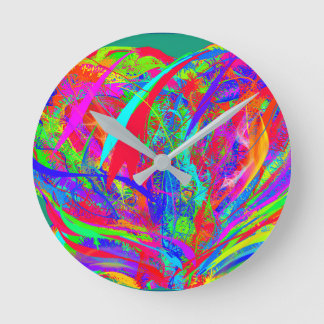 Furry Rainbow Colored Flower Runde Wanduhr