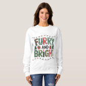 Furry und Bright Holiday Sweatshirt (Vorne ganz)