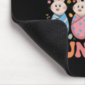 Fürsorgliche Nicu-Krankenschwester feiert Ostern m Mousepad (Ecke)