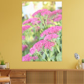 Fuschia Pink Flower Leinwand (Insitu (Wohnzimmer))