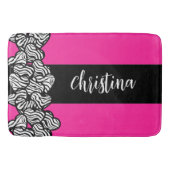 Fuschia rosa Schwarz-weißer Zebrammenname Badematte (Vorderseite)