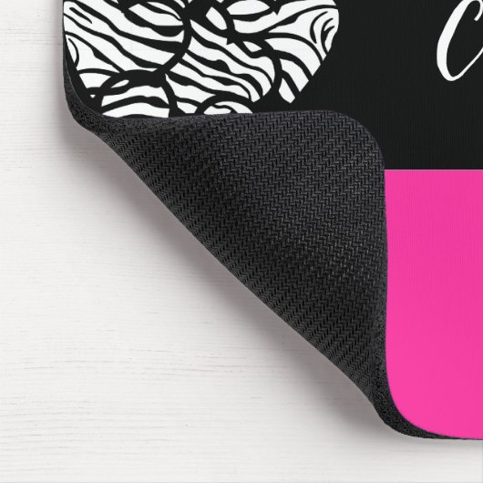 Fuschia rosa Schwarz-weißer Zebrammenname Mousepad (Ecke)