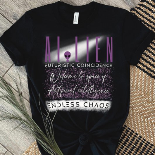 Fusion von Alien und Raum der künstlichen Intellig T-Shirt