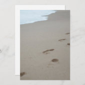 Fußabdrücke an einem weißen Strand in Mosambik Dankeskarte (Vorne/Hinten)