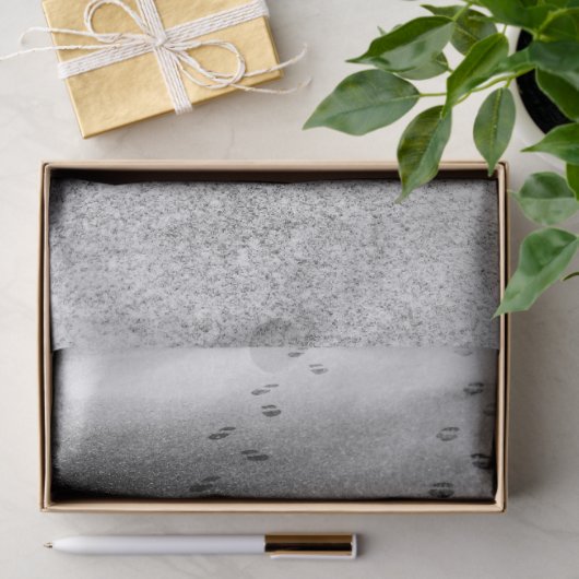 Fußabdrücke aus dem Schneeballpapier Seidenpapier (Geschenk)