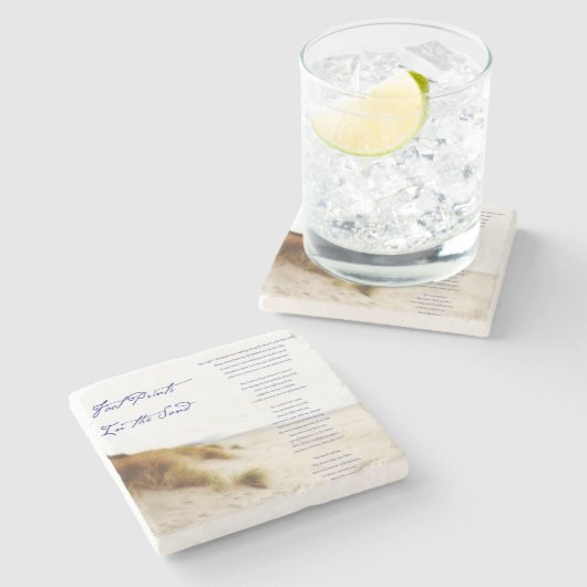 Fußabdrücke im Sand Steinuntersetzer (Seitenansicht)