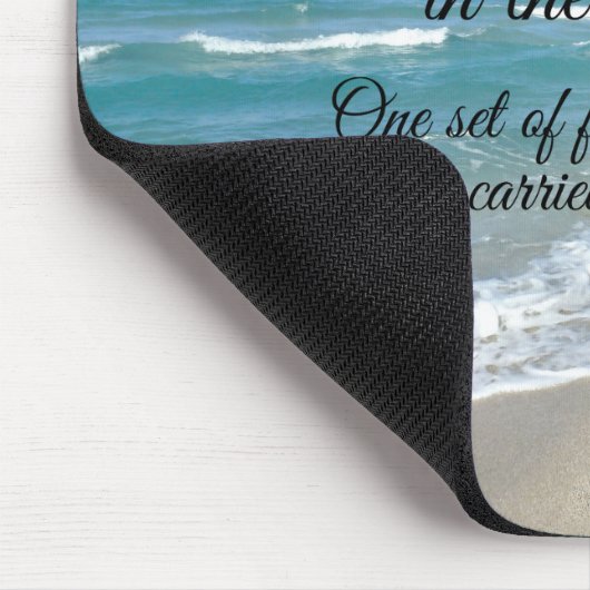 Fußabdrücke in Sand Inspirational Christlich Mousepad (Ecke)