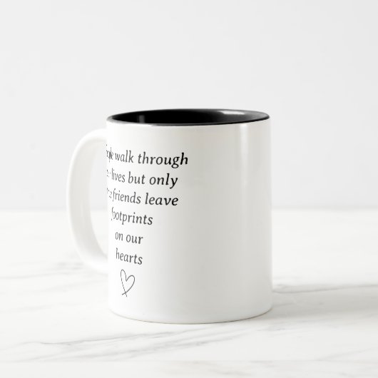 Fußabdrücke über unser Herz Zweifarbige Tasse (Vorderseite Links)