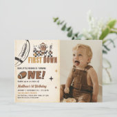 Fußball 1. Geburtstag Foto Einladung (Stehend Vorderseite)