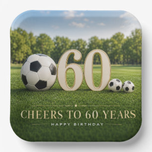 Fußball 60. Geburtstag mit Bällen auf grünem Rasen Pappteller