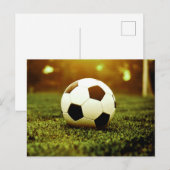 Fußball auf Gras Postkarte (Vorne/Hinten)