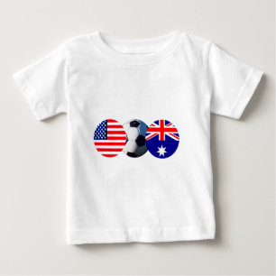 Fußball Ball Australia & USA Flag The MUSEUM Zazzl Baby T-shirt
