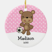 Fußball-Ball-Bärn-Rosa scherzt personalisiertes Keramikornament (Hinten)