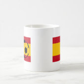 Fußball-Ball Spanien Flag2 Das MUSEUM Zazzle Gesch Kaffeetasse (Mittel)