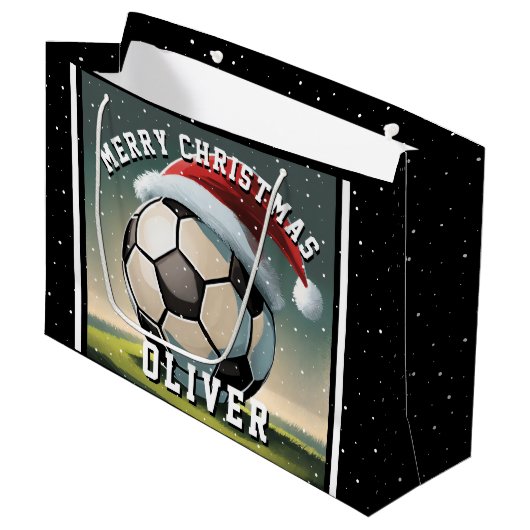Fußball-Ball Weihnachtsmannmütze Name Weihnachten Große Geschenktüte (Vorderseite Schrägansicht)