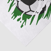 Fußball-Ball zerkleinert Seidenpapier (Ausschnitt)