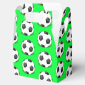 Fußball-Bälle im grünen Hintergrund Geschenkschachtel (Geöffnet)