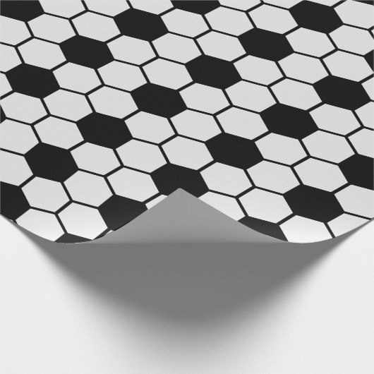 Fußball-Balls Schwarz-Weiß-Custom Geschenkpapier (Ecke)